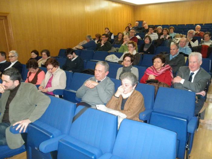 Imagen de los asistentes al acto de la Cátedra